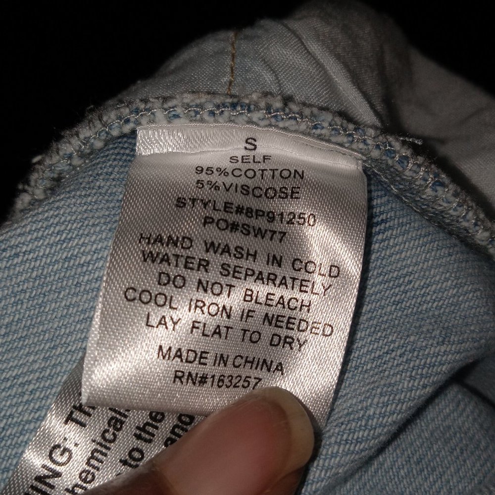 Light blue denim jends with distressed front and french - Picture 9 of 9